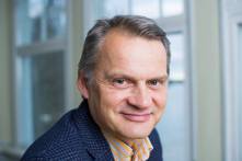 1385018_10152018646283770_264239367_n